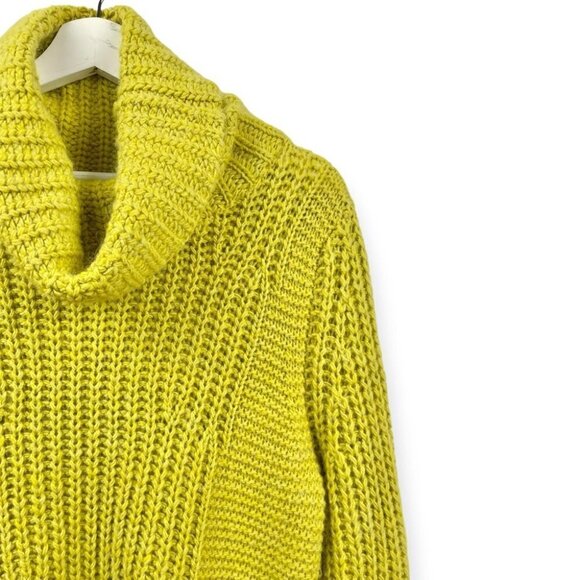 ** Birretti Chartreuse Merino Alpaca Mix Turtleneck Sweater US M - Picture 4 of 8